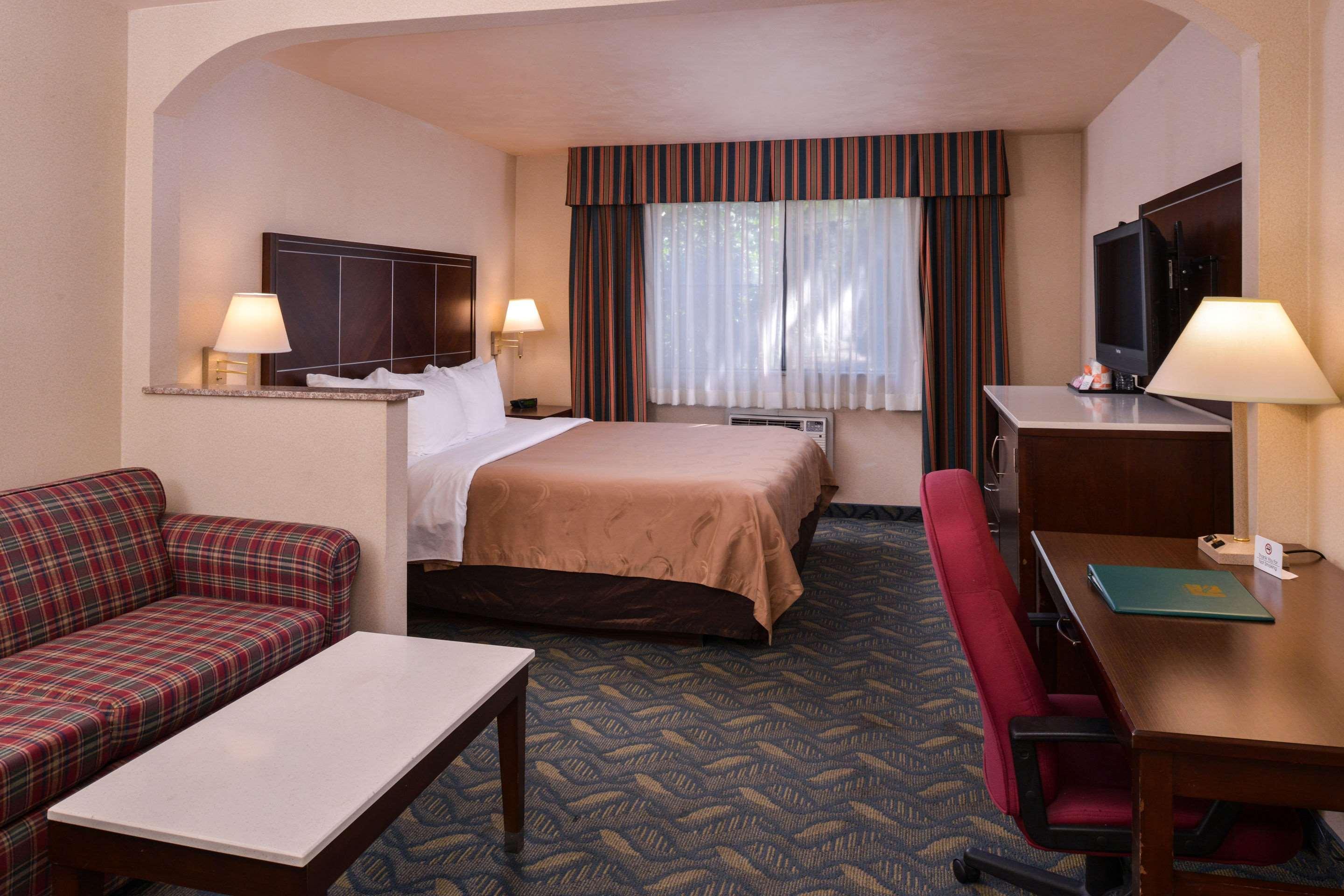 Quality Inn & Suites Walnut - City Of Industry Dış mekan fotoğraf