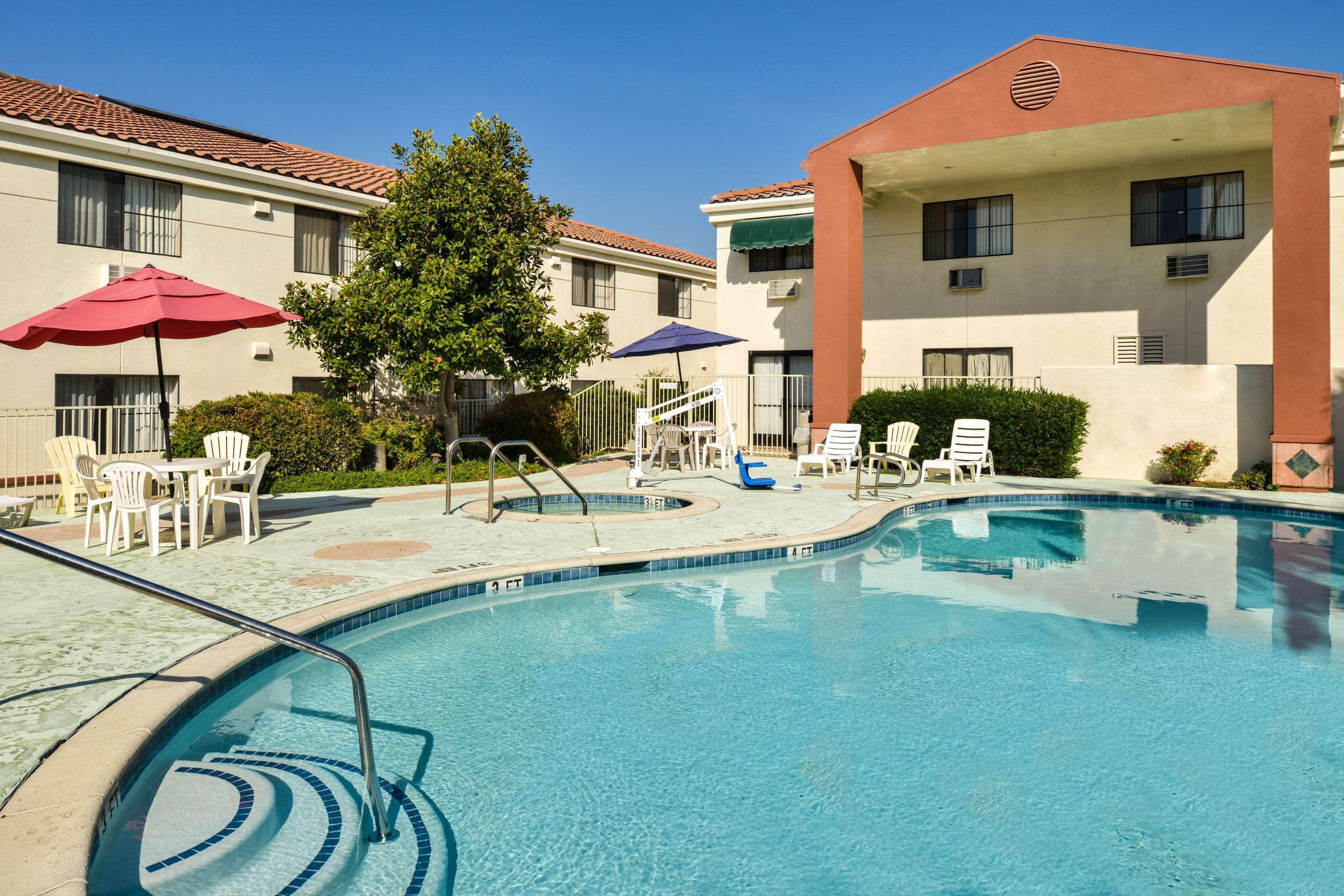 Quality Inn & Suites Walnut - City Of Industry Dış mekan fotoğraf
