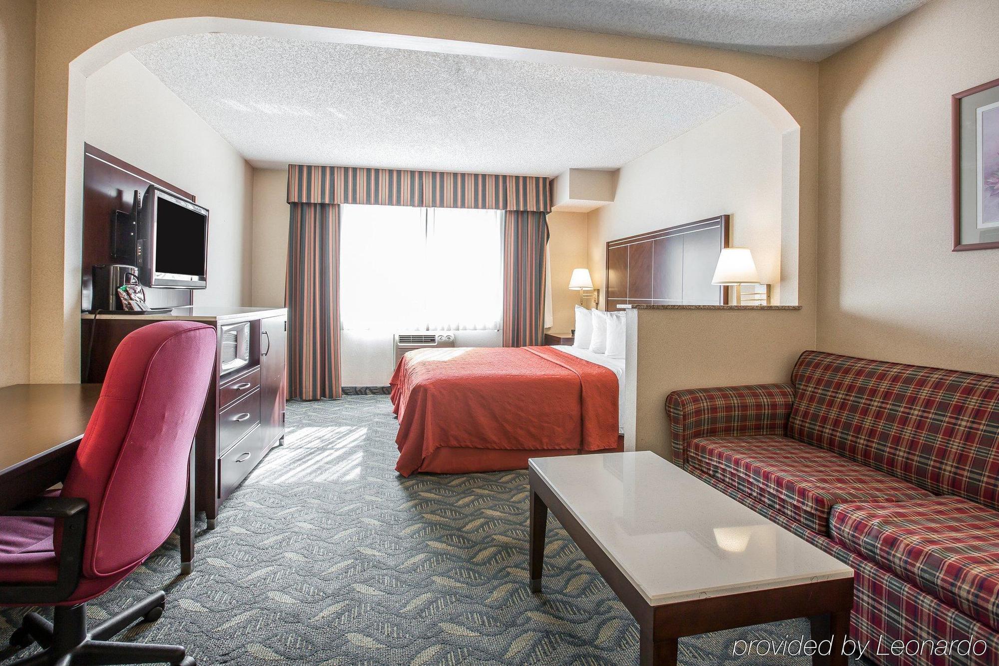 Quality Inn & Suites Walnut - City Of Industry Dış mekan fotoğraf