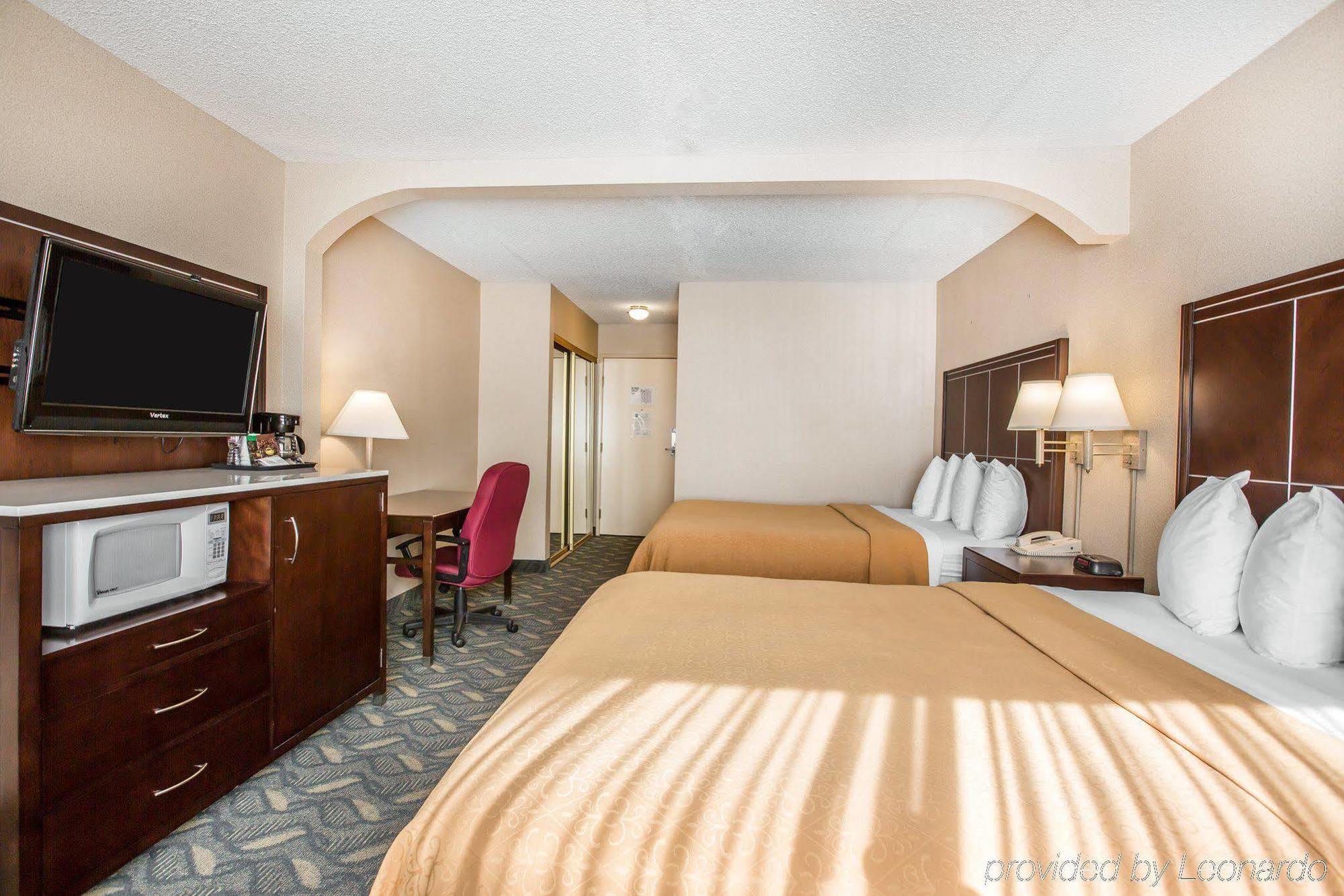 Quality Inn & Suites Walnut - City Of Industry Dış mekan fotoğraf