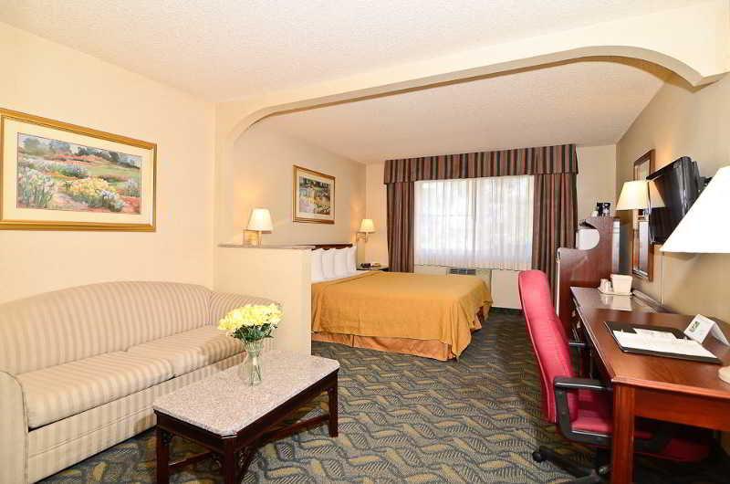 Quality Inn & Suites Walnut - City Of Industry Dış mekan fotoğraf